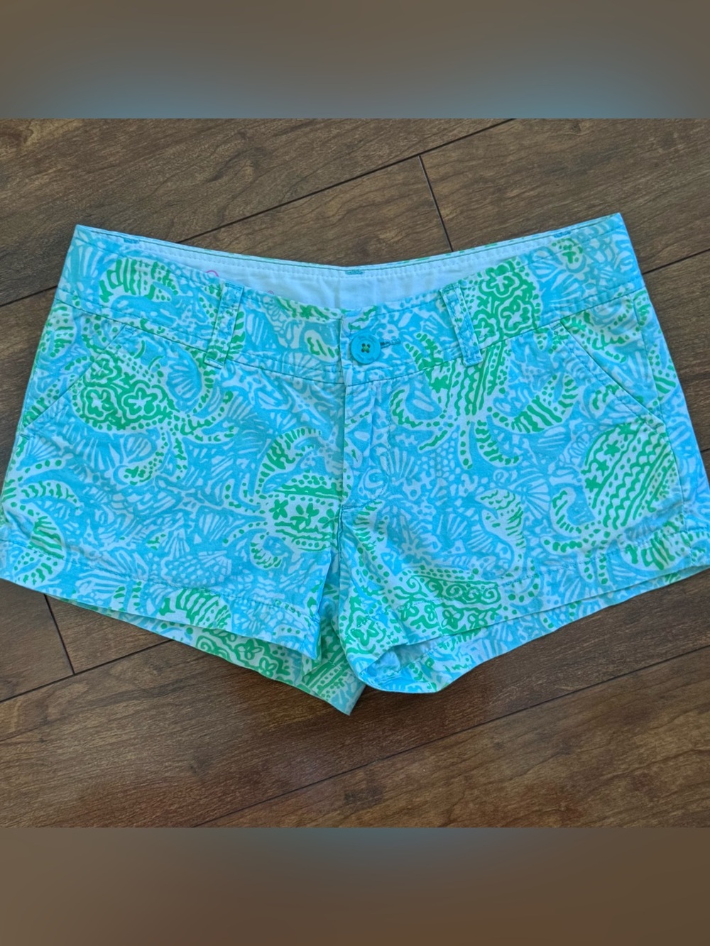 Lilly Pulitzer Get Crackin Crab Walsh Shorts - Size 0